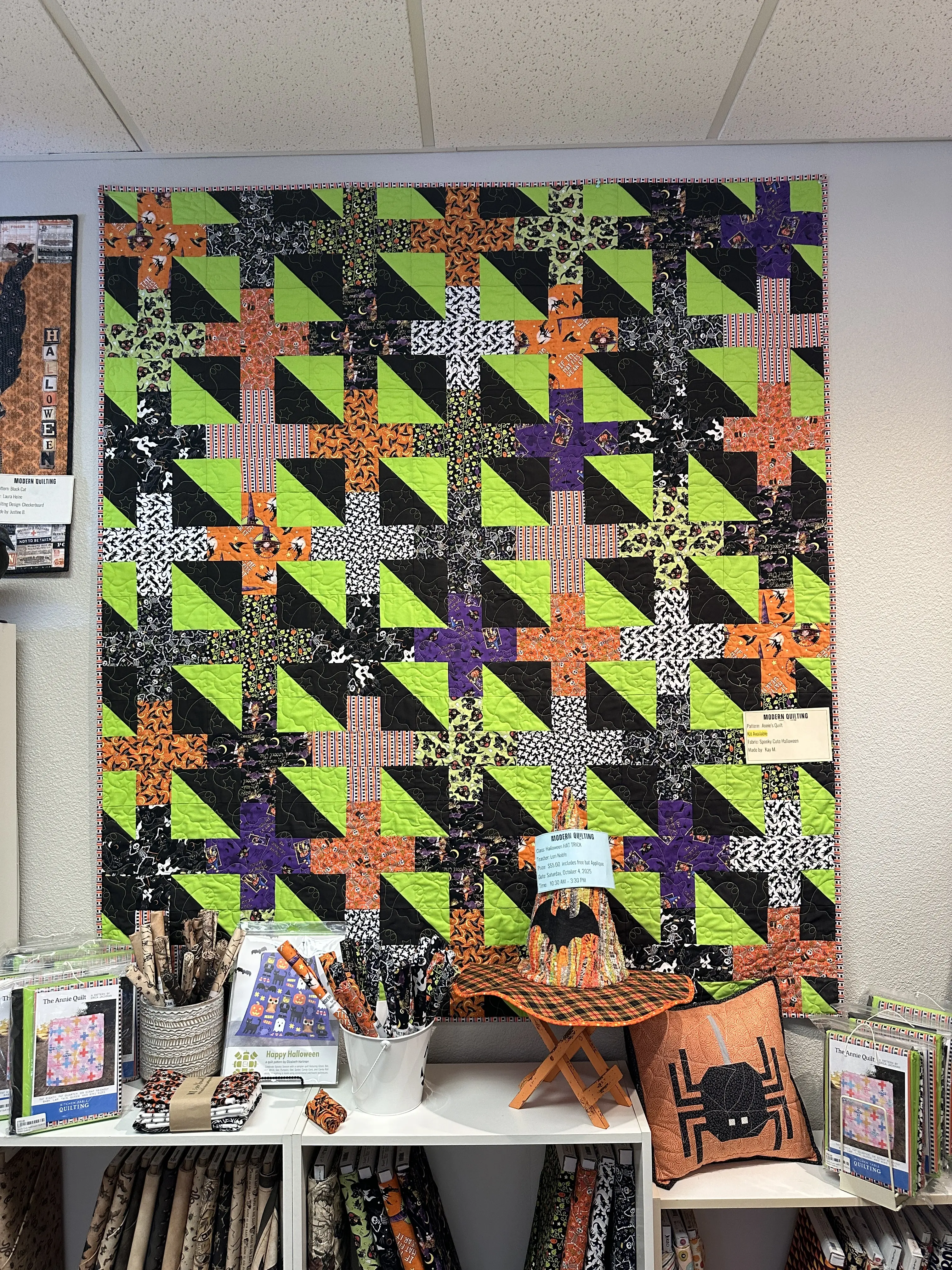 Mary Engelbreit Spooky Cute Halloween Quilt Kit with Annie Quilt Pattern by Erica Jackman – Vibrant Halloween Decor