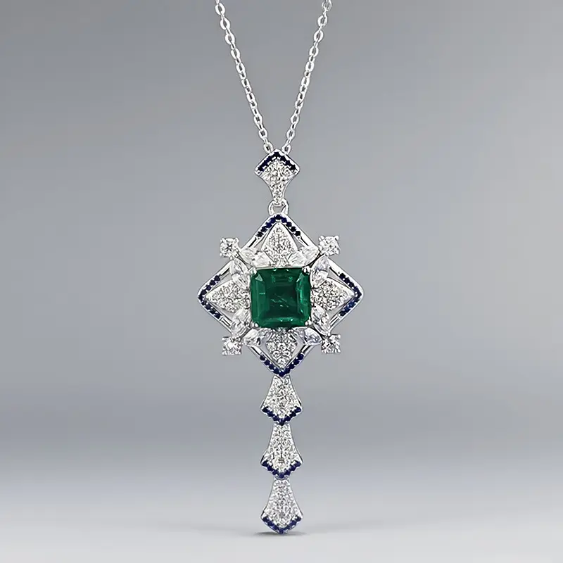 New Luxury 18K Solid Platinum PT950 certifid10*10mm spliced   green necklace women's clavicle chain retro style pendant
