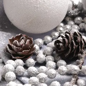50Pcs Artificial Pinecones Home Room Wedding Christmas Tree Halloween Yard Garden Decor DIY Bride Wreaths Photos Frame Ornaments