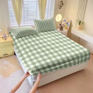 Clean Gingham Fitted Sheet Set, Includes 1 Fitted Sheet & 2 Pillowcases without Filler, Simple green & white check design, versatile, timeless, soft and skin-friendly.