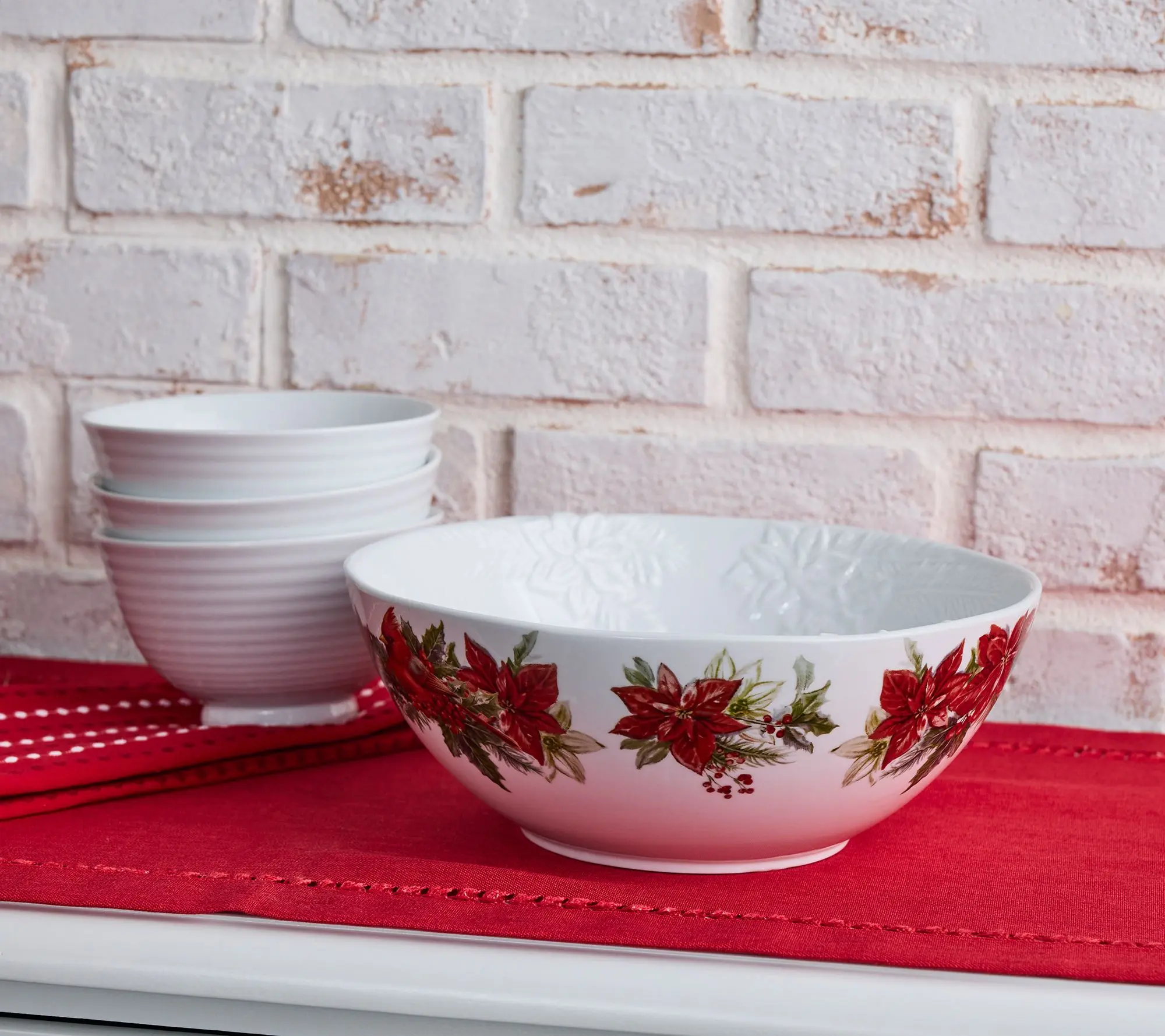 Home Reflections 10" Holiday Serving Bowl Home Reflections 10" Holiday Serving Bowl