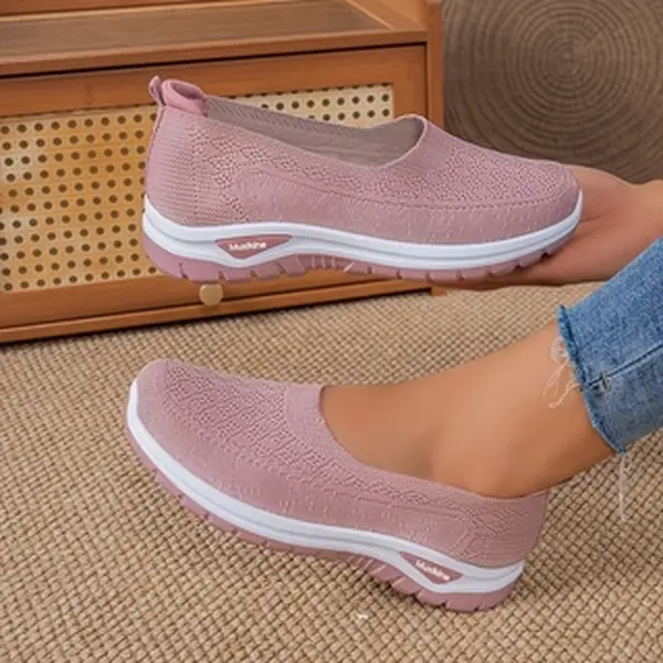 Women's Slip-On Walking Shoes, Knit Casual Sneakers, Comfortable Low Top Everyday Shoes for Walking, Work, Travel, Shopping and Daily Wear