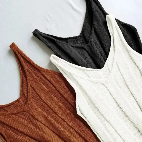 Women's Plain V Neck Sweater Vest Fit, Casual Elegance Sleeveless Knit Top for Summer, Ladies Clothes for Daily Wear, Sleeveless Everyday, Piece, Knitting, Womenswear