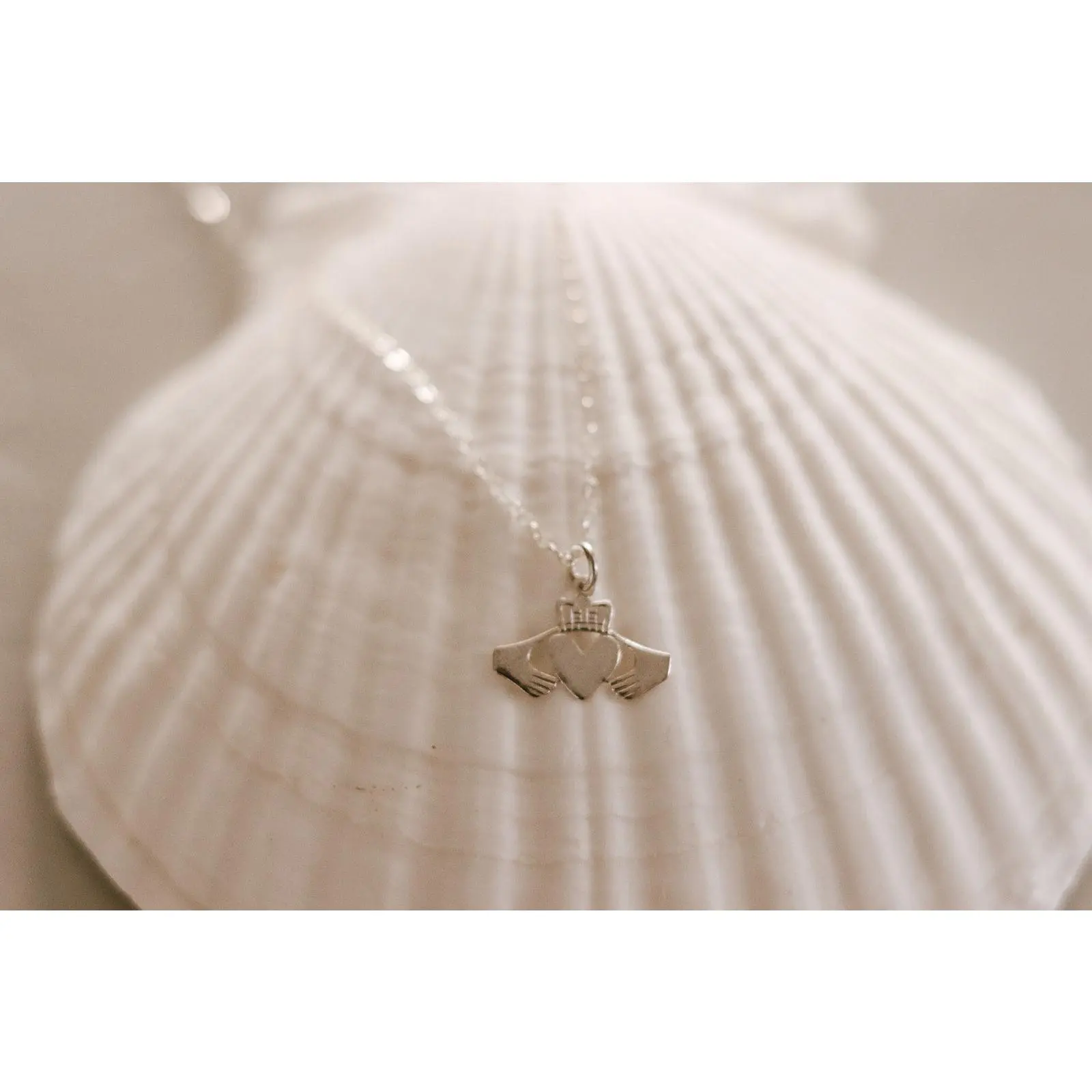 Claddagh Necklace in Silver