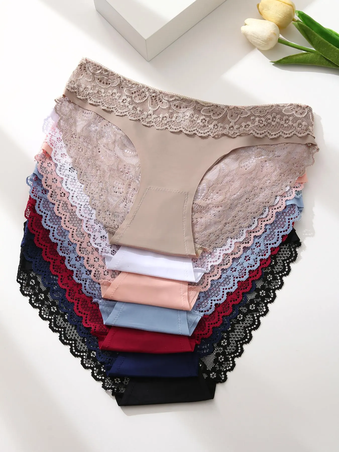 Women's 7pcs Contrast Floral Lace Feminine Nylon Fitted Knicker, Breathable Comfortable Hollow Out Lace Trim Panty for Daily Wear, Ladies Lingerie Underwear for All Seasons