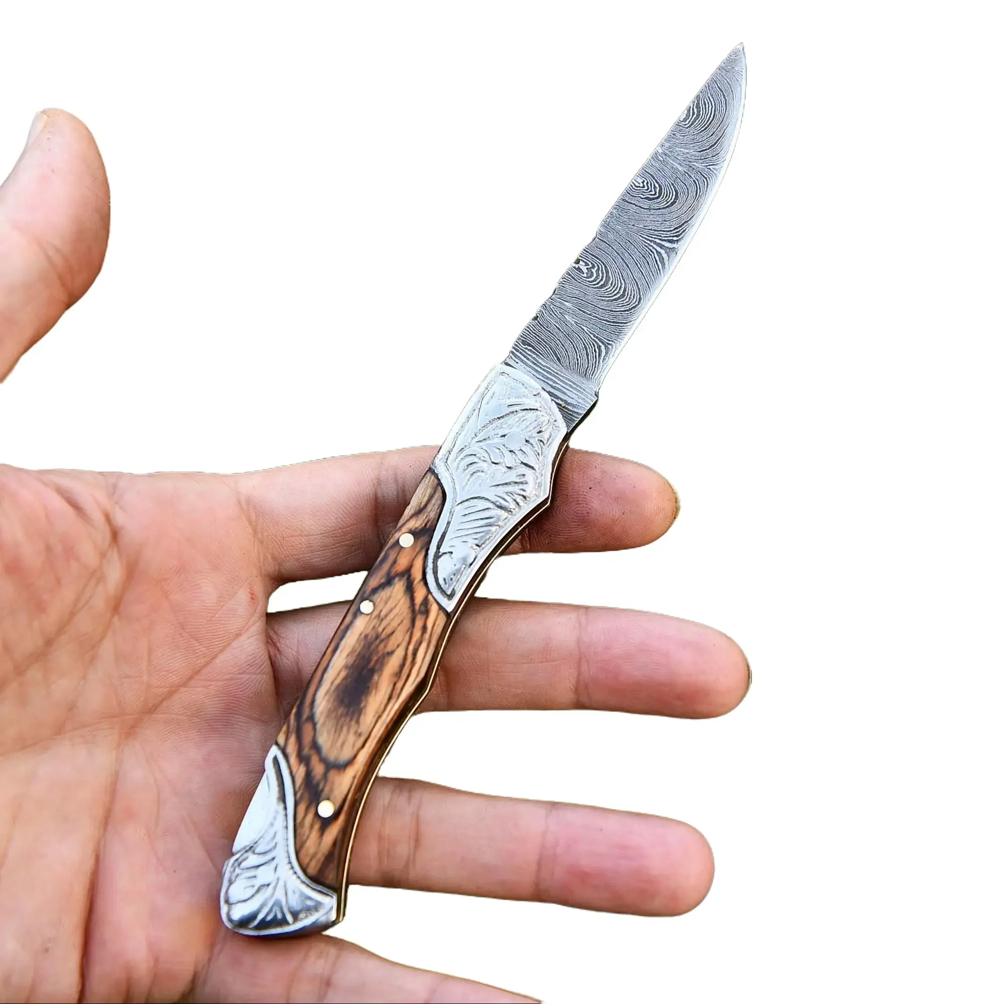 Hand Forged Damascus Steel Folding Blade PocketKnife outdoor Hunting Farmer rancher Cowboys Tool EDC