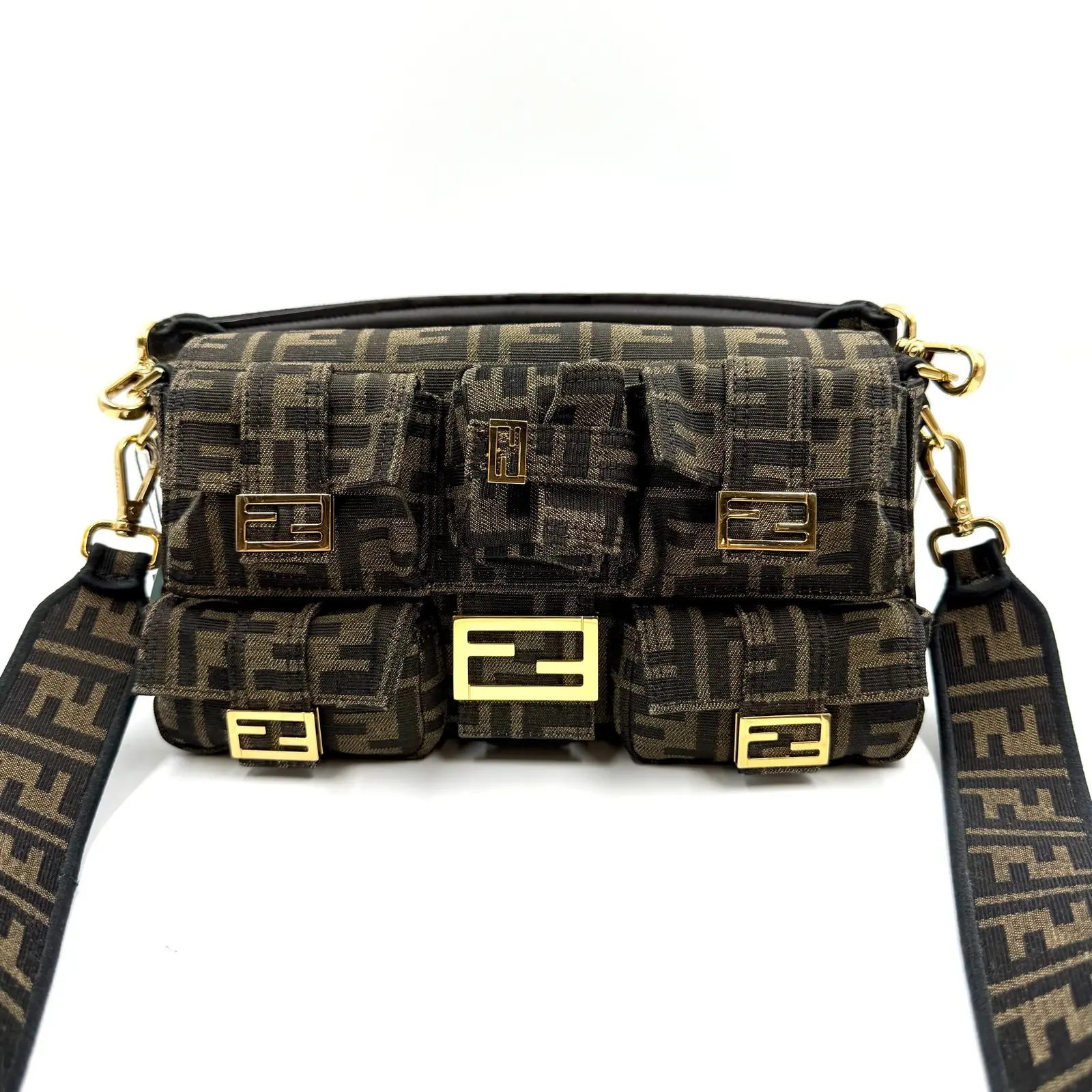 Pre-owned FENDI AsShown Shoulder Bags 6859 Brown Zucca FF Multipocket Baguette Shoulder Bag 26.07.30