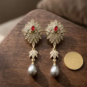 Vintage copper alloy rhinestone red rhinestone flower glass pearl pendant earrings