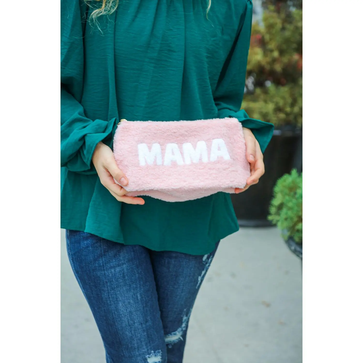 Blush "Mama" Sherpa Zipper Bag