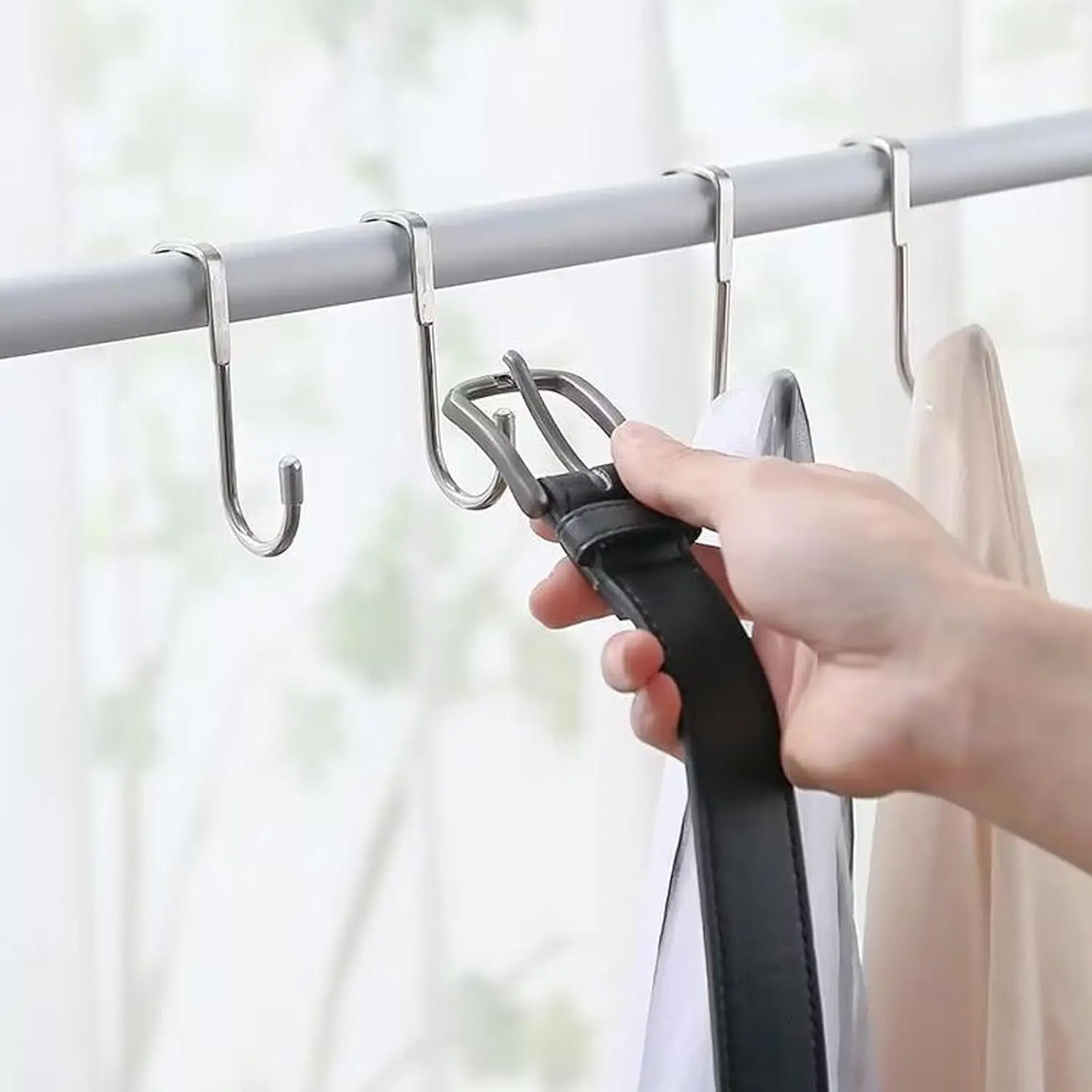 5ps Over The Cabinet Door Hooks - Over The Door Drawer Cabinet Hanger， Cabinet Door Hooks，Metal Cabinet Hanger for Bathroom Frameless Shower Door (Silvery)