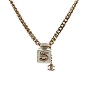 Pre-owned CHANEL 22S No.5 Perfume Bottle Double C Small