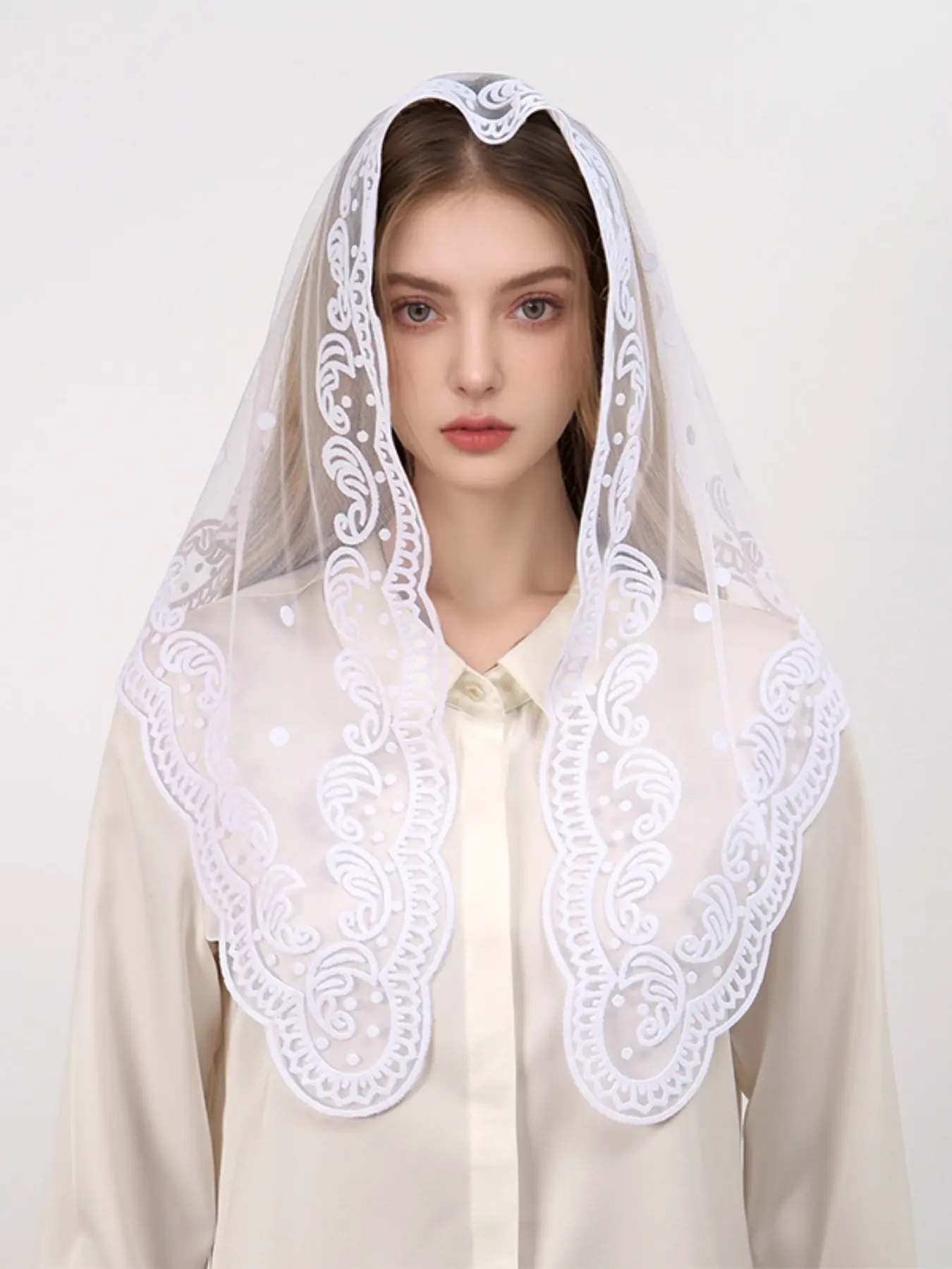 Women's Fashion Triangle Scarf Wedding Headscarf Lace Trim, Elegant Bridal Accessory, Perfect for Special Occasions, Decorative Scarf
