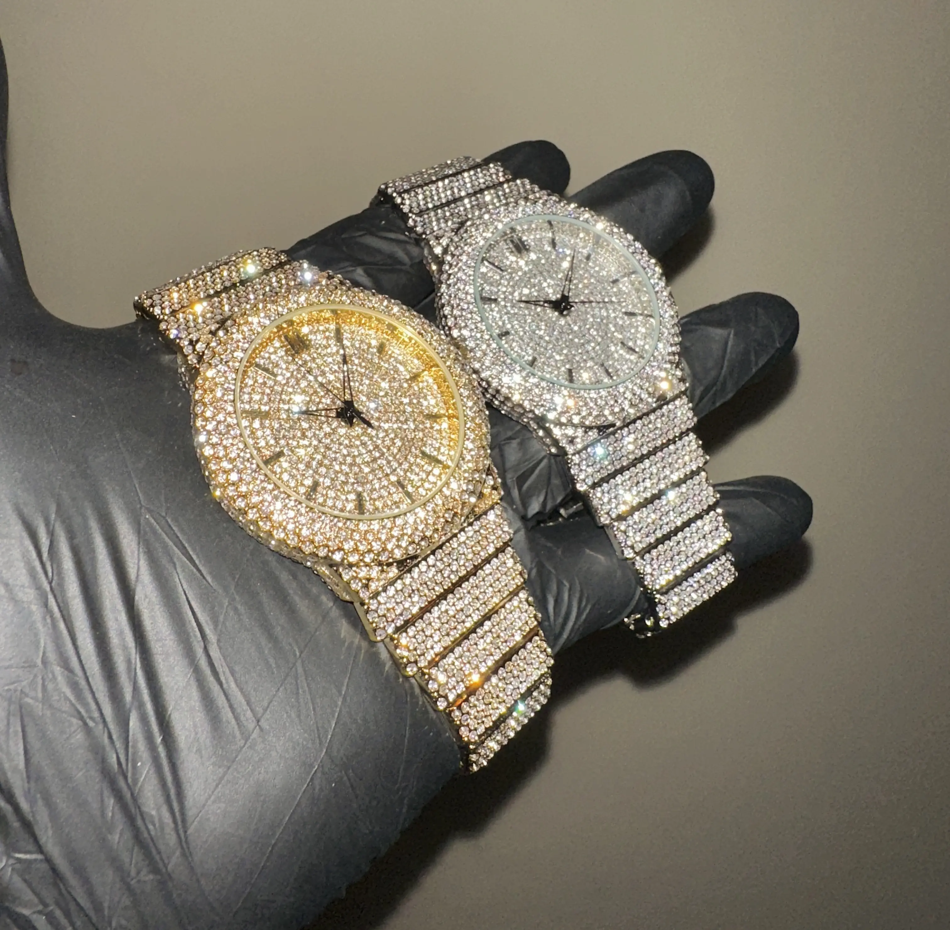 46mm Round Luxury Fully Iced-Out Bling Dial Diamond Hiphop Watch for Men
