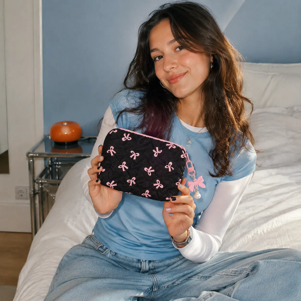 Quilted Puffy Mini Coin Purse - Coquette Aesthetic Chic Beauty Storage Pouch, Bow-Accented Cosmetic Organizer Bag, Multi-Compartment for Lipstick, AirPods, Portable Vanity, Cute Coin Storage, Mini Travel Products, Travel Must Haves for Girls