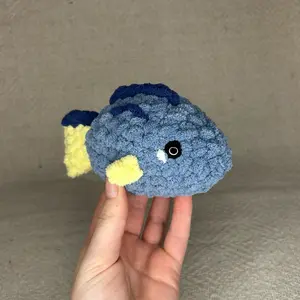 blue tang fish - crochet plushie stuffed animal -  dory