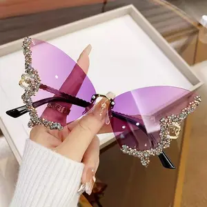 New large-frame diamond-studded butterfly sunglasses, fashionable photo and performance prop glasses, women's sunglasses with UV protection