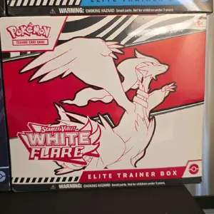 White Flare ETB - Ripped Live