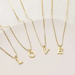 initial Letter necklace For Women, Dainty Gold Letter Necklace Tiny A-Z Pendant Choker Necklace Trendy Cute Personalized MonogramName Necklace Gold Jewelry Necklace for Teen Girls&Mother Gift