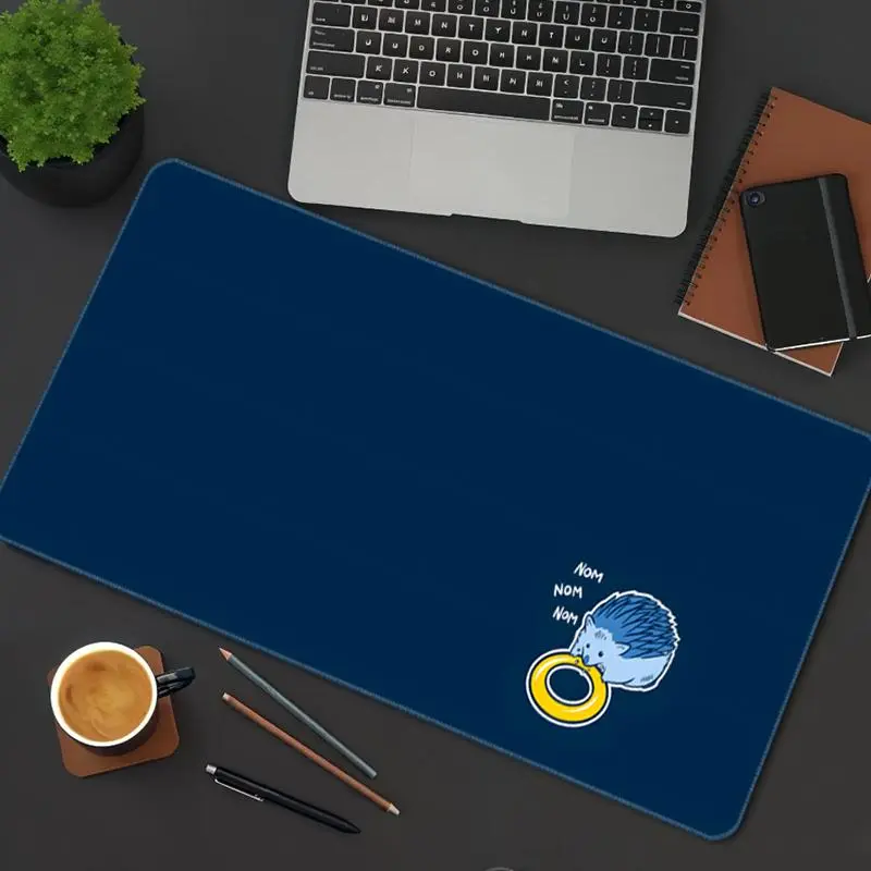 Cute Hedgehog Pattern Mouse Pad, Rectangle Gaming Mouse Pad, Office Desk Keyboard Mat for Home Office Desk