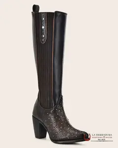 WOMENS CUADRA CRUST MAPLE ZIPPER & STUDS & LASER ROUND TOE TALL BOOT CU759