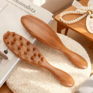 Natural Sandalwood Wide Tooth Comb for Women, Large Coarse Teeth, Anti-Static, Heat Resistant, Scalp Massage, Curly Hair Styling, Wooden Comb