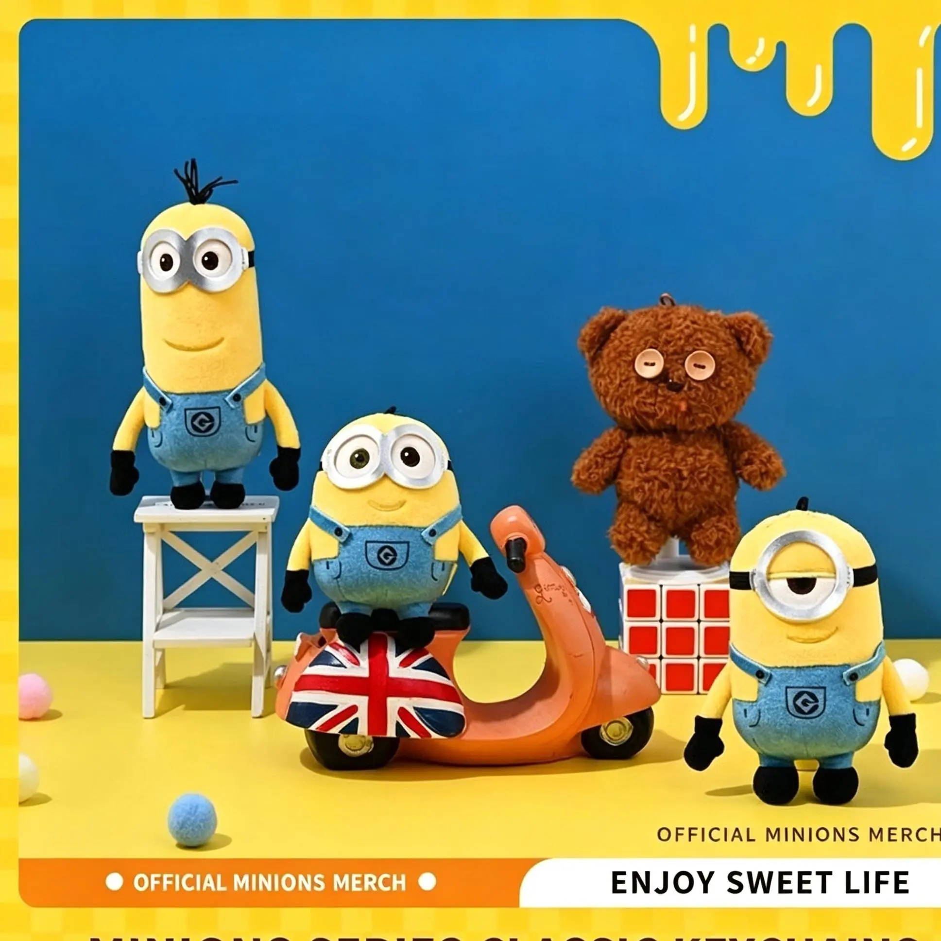 Cartoon Classic Minions Keychain, Lovely Character Hanging Pendant Ornament for Bag Backpack Decoration Gift Keyrings Key Charms, Back To School
