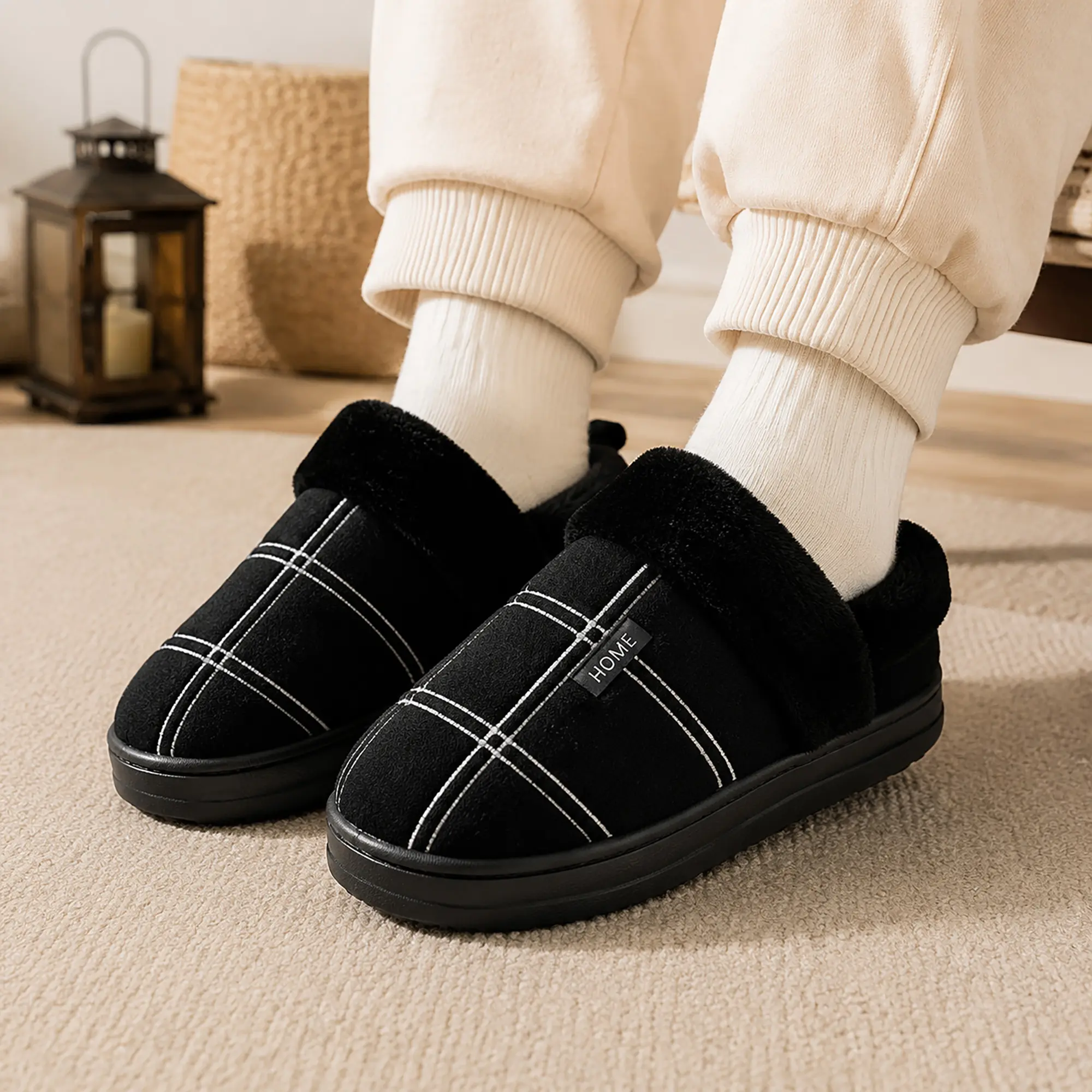 A Pair of Men's Warm Shoes Soft Sole with Comfortable Plush Lining for Autumn and Winter, Cozy Casual Footwear for And Casual Daily Wear
