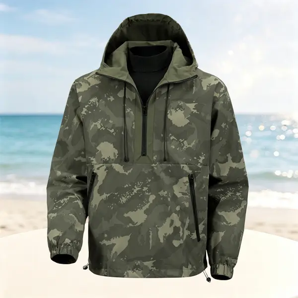 Army green camouflage loose pullover hooded jacket with a trendy outdoor mountain-style cut, featuring a half-zip front paired with elastic cuffs at the sleeves; suitable for holiday camping and casual strolls along the coast, with a relaxed fit that pair