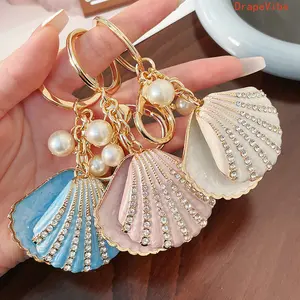 Rhinestone Pearl Shell Keychain, Alloy Enamel Scallop Pendant Exquisite Bag Charm for Handbags, Daily Ornament Fashion Accessory, Bag Charms