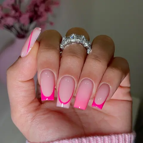 Pink Gradient Glossy Fake Nails with Nail File & Jelly Glue, Nail Adhesive, 24pcs French Style Square Press on Nails for Women & Girls DIY Nail Art Design, French Tip Nails, Elegant Stick on Nails Kit, French Tips Nails