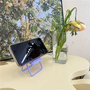 1PC Creative small chair, phone holder, cute stool, desktop decoration, mini lazy person, drama watching folding chair, phone holder, Cell Phone Mount, Cellphone Holder