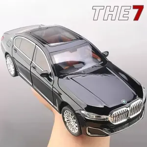 1:24 THE 7 760Li Model I5 M60 Alloy Diecast Car Toys 6 Doors Opened Sound Light Pull Back Miniature Vehices Boy's Birthday Gifts