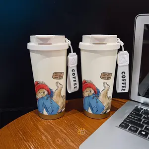 Coffee mug 530 ml / 17.92 oz insulated mug, Vacuum insulated tumbler, Paddington Bear Red Hat Blue Coat with Note Pattern Print, Double-walled, leak-proof, travel mug with handle; perfect for coffee lovers, art enthusiasts