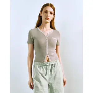URBAN REVIVO 2026 Spring Collection Women's Crop Top - Basic Thin Ribbed Button-Front Knitting Fabric Clothes with Sleeves, Casual Skinny Knit Blouse