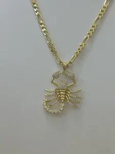 Cadena Fígaro with Scorpion Pendant 50 cm Gold-Tone Figaro Chain & Scorpion Charm Necklace for Men and Women Elegant Versatile Unisex Jewelry