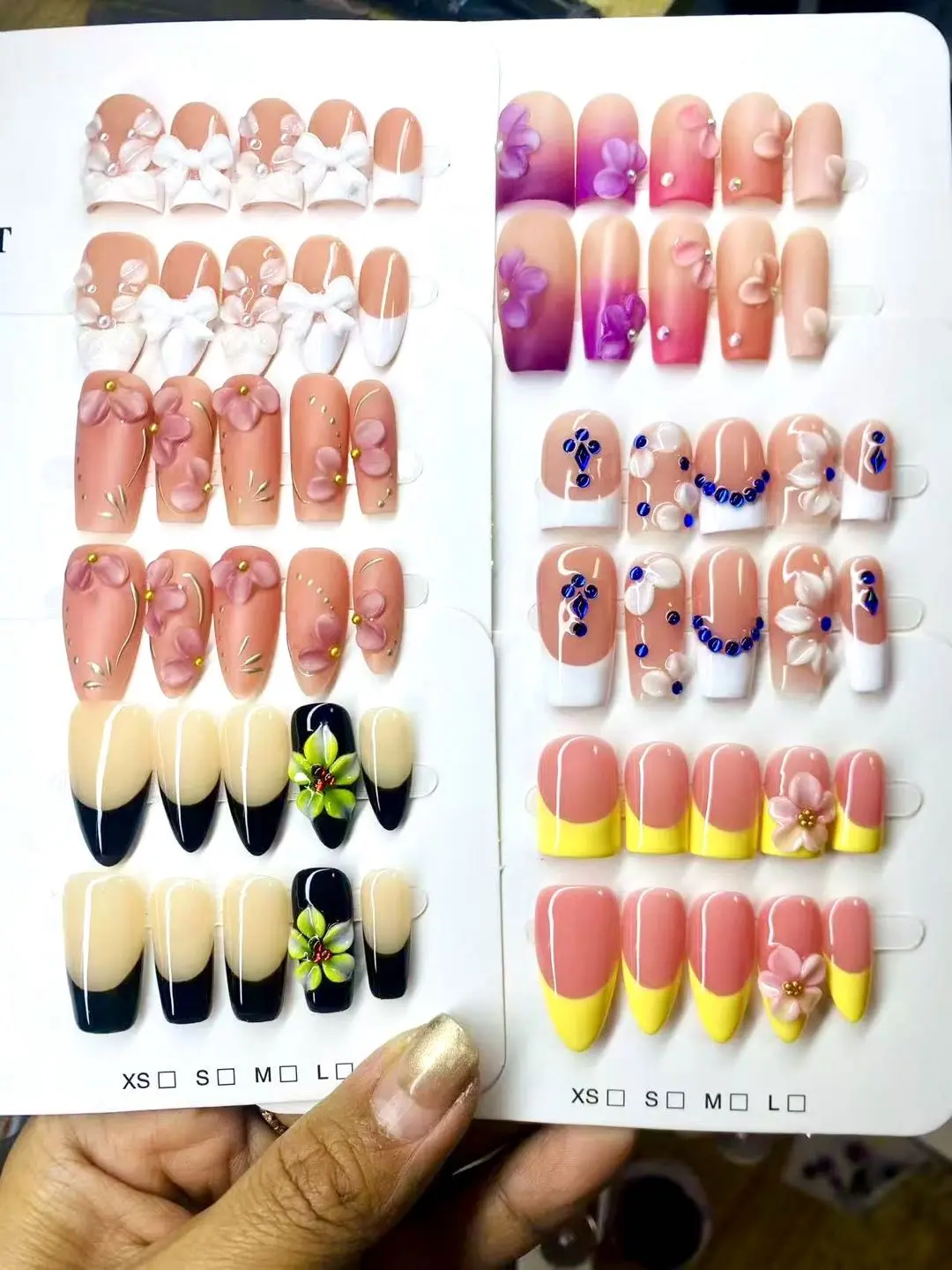Jenny(6618)gc.30$  have15pcs  You can choose freely. The styles are updated every day! If you don't have time, just tell me your preferences and I'll pick for you.