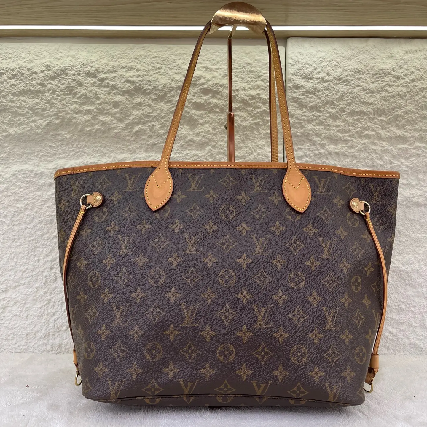 Pre-owned Louis Vuitton leather Tote bags Neverfull GM 22214117