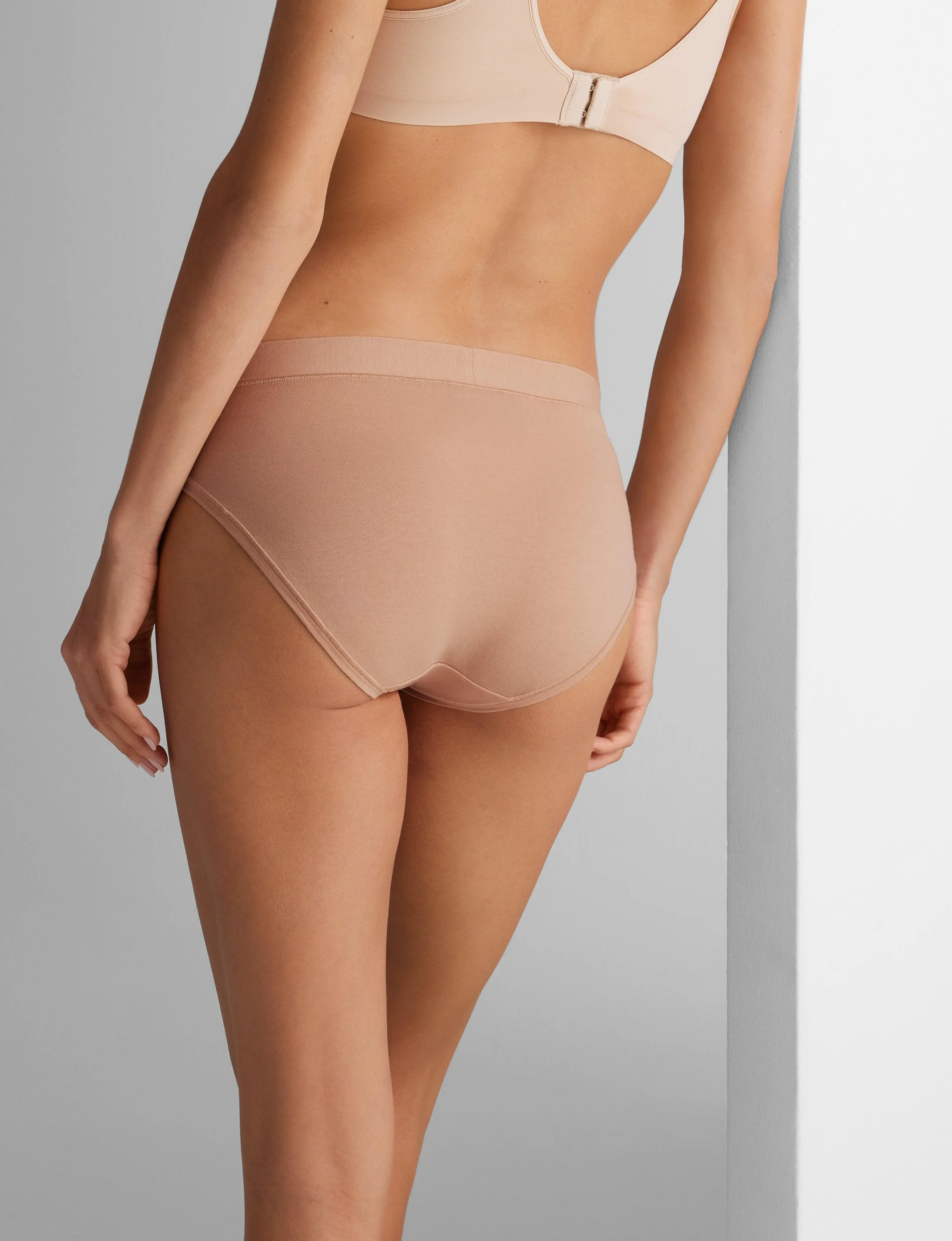 Tommy John Women’s Cotton Brief | Breathable Moisture-Wicking Underwear | Full Coverage, No Ride-Up, Stretch Fit, Tagless Comfort Tommy John Women’s Cotton Brief | Breathable Moisture-Wicking Underwear | Full Coverage, No Ride-Up, Stretch Fit, Tagless Comfort