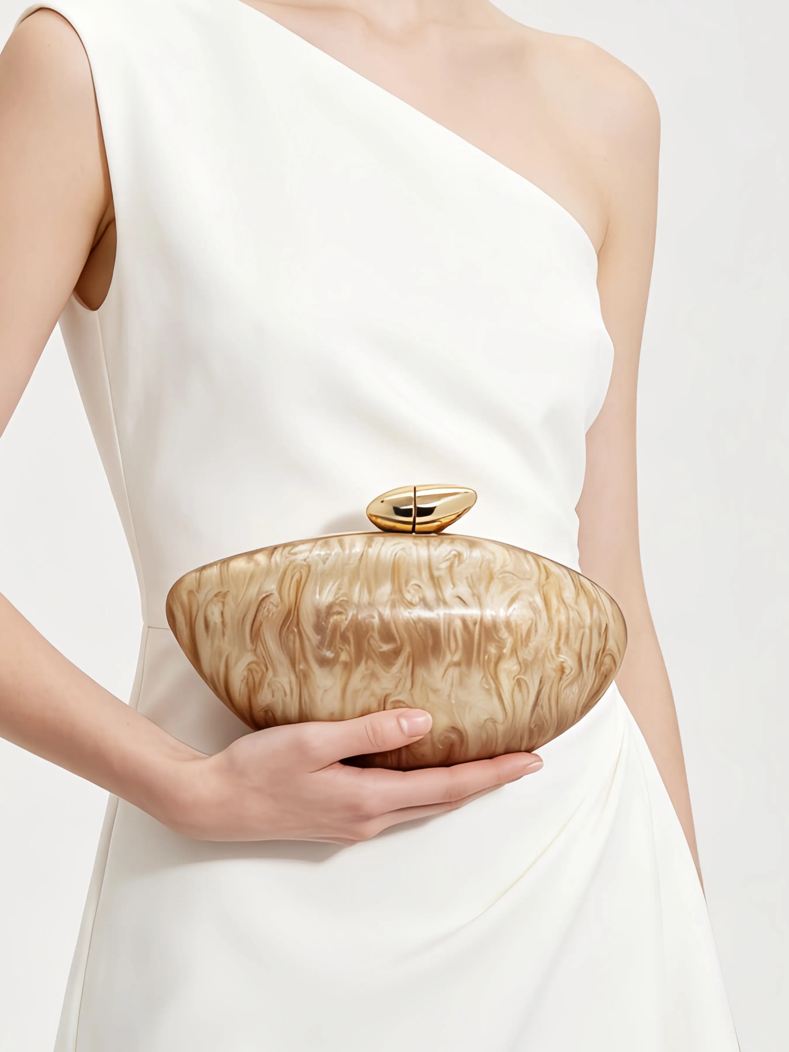 Stylish New Horn Shape Bullet Buckle Novelty Acrylic Clutches Fashion Clutch Trendy Women Solid Cross-body Shoulder Bag Evening Wedding Party Chain Bag For Formal Events Wristlet Bag Formal Purse