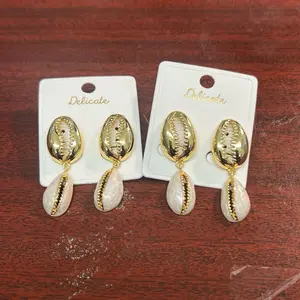 Delicate Double Cowrie Shell Fashion Earrings with Gold Accents for Elegant Style