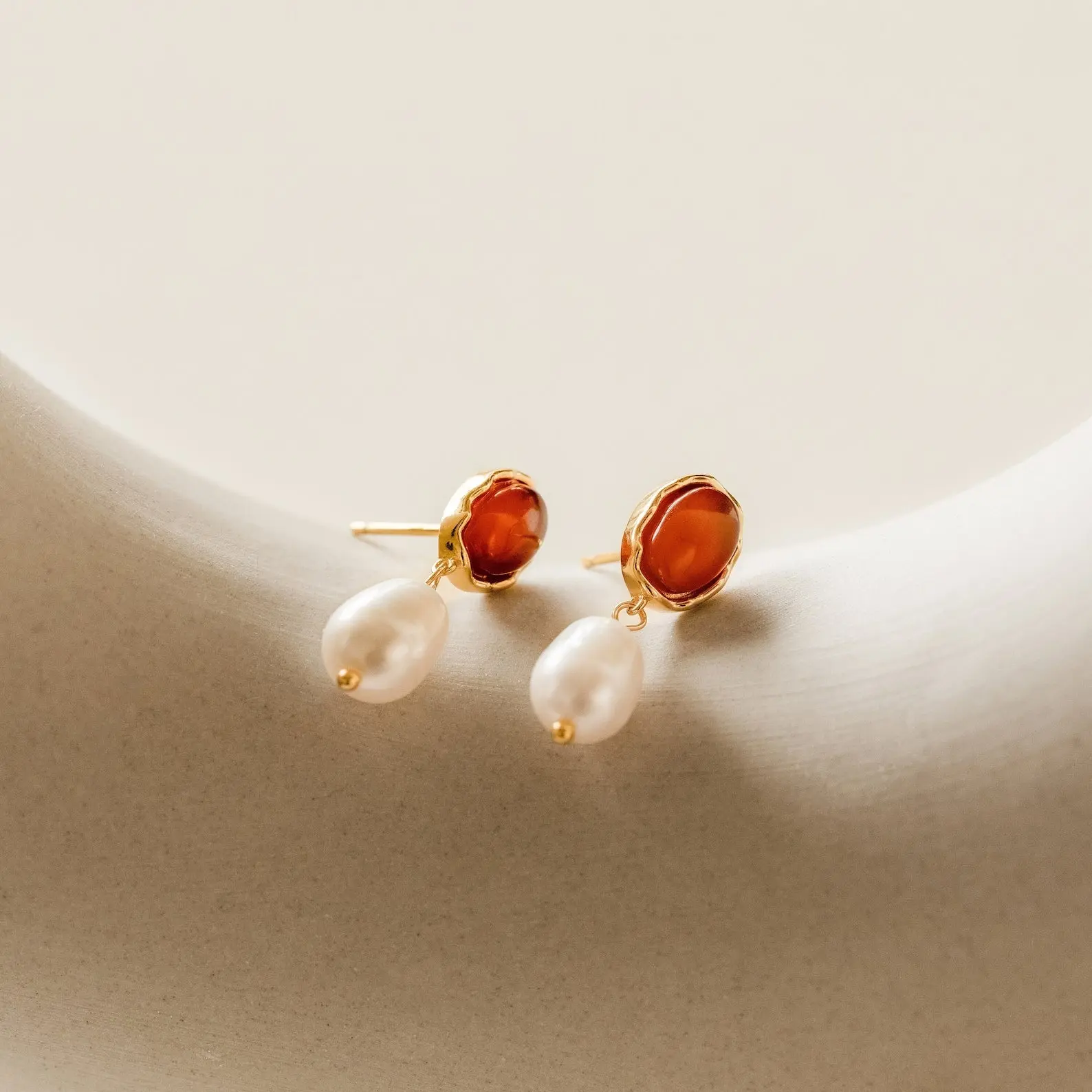 Carnelian Pearl Earrings by Caitlyn Minimalist - Vintage Red Carnelian & Pearl Drop Earrings - Art Deco Jewelry - Gift for Her