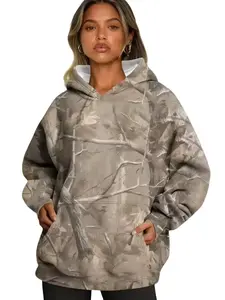 Women's camouflage hooded sweatshirt with maple leaf print oversized wool pullover, long sleeves with pockets, easy to wear, fashionable Ribbed