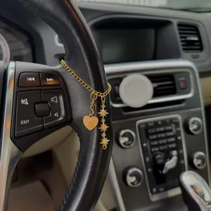 Car Charms Attached to Vehicle Interior Decor with Heart and Star Design