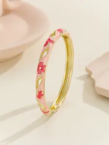 Boho Style Women's Cloisonné Enamel Bracelet, Hollow Flower Pattern Casual All-Season Accessory, Flower Design Bracelet