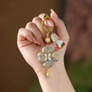 2026 Pendant Accessories Keychain Four-leaf Clover Keychain Bag Hanger Car Hanger Double-sided Four-leaf Clover