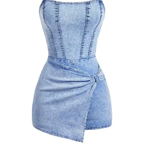 Women's Halter Waist Light Wash Denim Skirt Pants, Asymmetrical Wrap Mini Dress Jumpsuit, Fashion Versatile Street Style, Trendy Casual Wear Everyday, Fitted, Streetwear