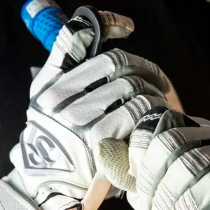 Louisville Slugger Power Grip – Batting Grip for More Bat Speed, Power & Sting Reduction