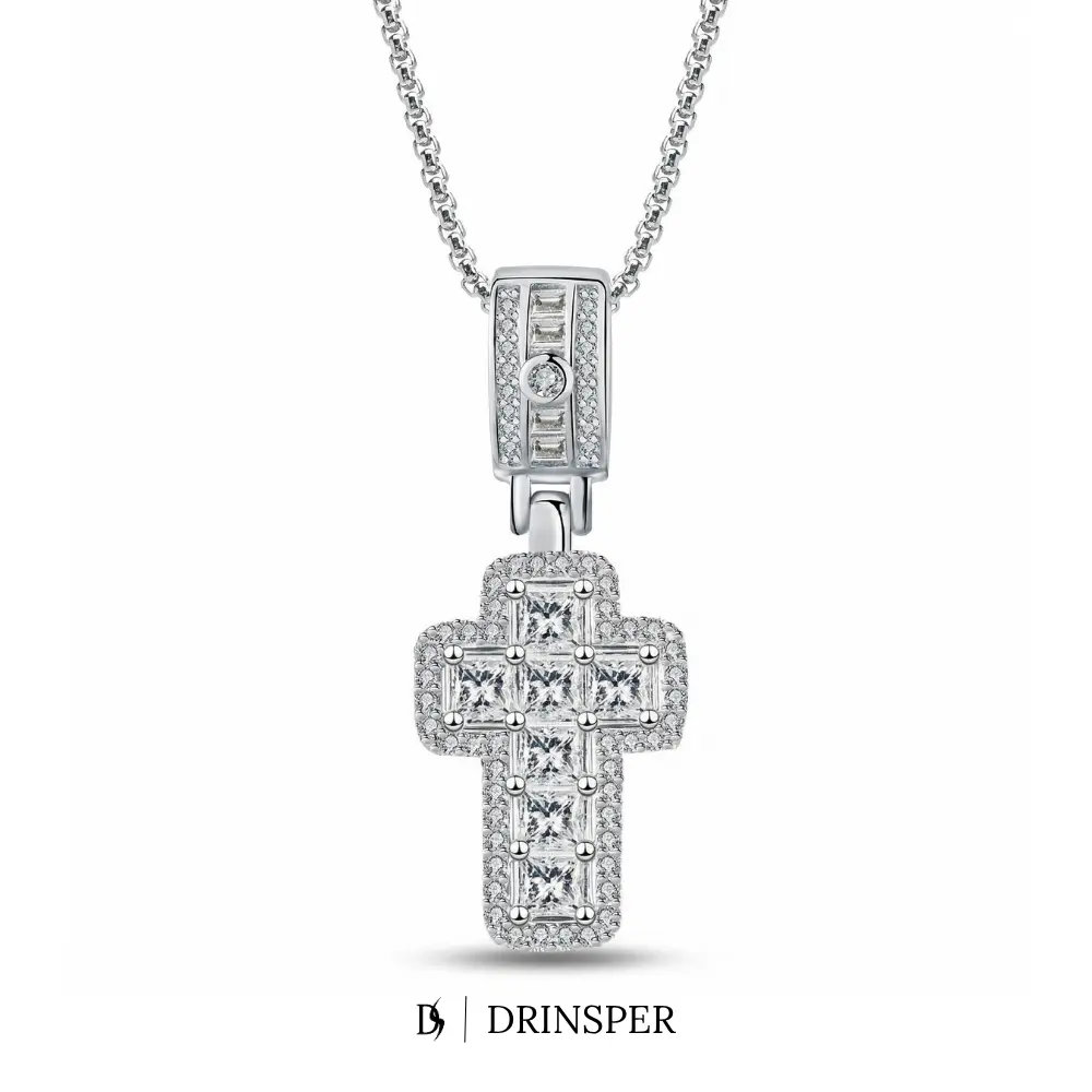 DRINSPER Women's Cross Necklace, Elegant Cubic Zirconia Pendant in Silver-Plated Copper, Statement Jewelry for Parties, Exquisite Jewelry Gift, 1X Jewelry Box