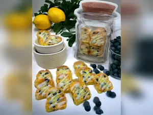 Glazed Lemon Blueberry Pound Cake Wax Melts. 6 oz. Bread Wax Melts/Soy Wax Melts/Strongly Scented Wax Melts/9 Pieces