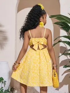 Girls' Floral Halter Dress, Summer Bow Waist A-Line Skirt, Medium Large Child Beach Dress, Ditsy Floral Dress, Sundress, Sweet Vacation Style, Perfect Gift